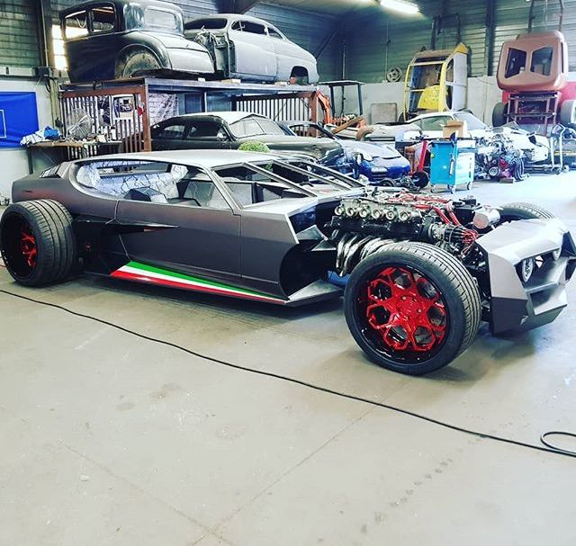 LAMBORGHINI ESPADA