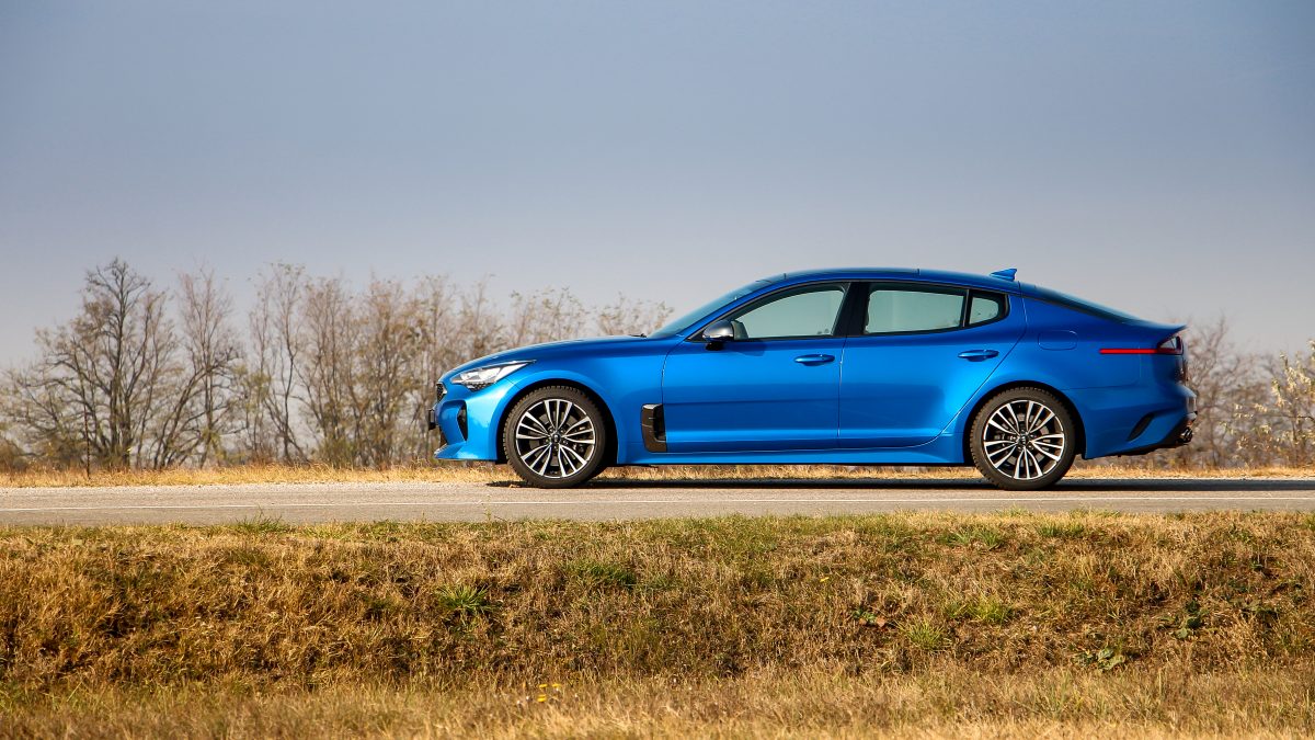KIA STINGER