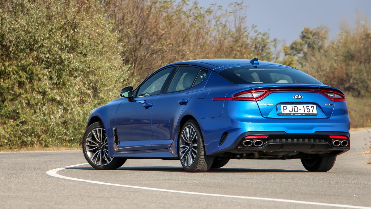 KIA STINGER