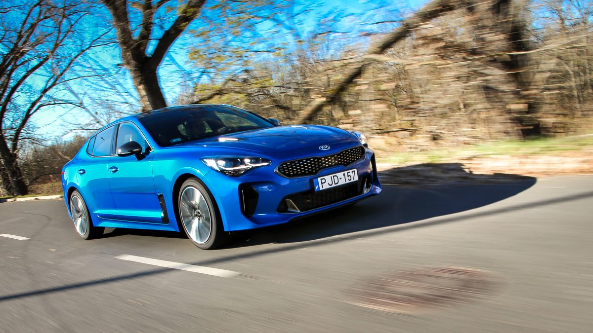 KIA STINGER