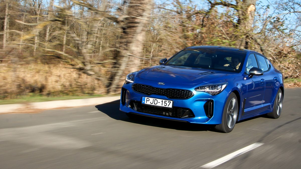 KIA STINGER