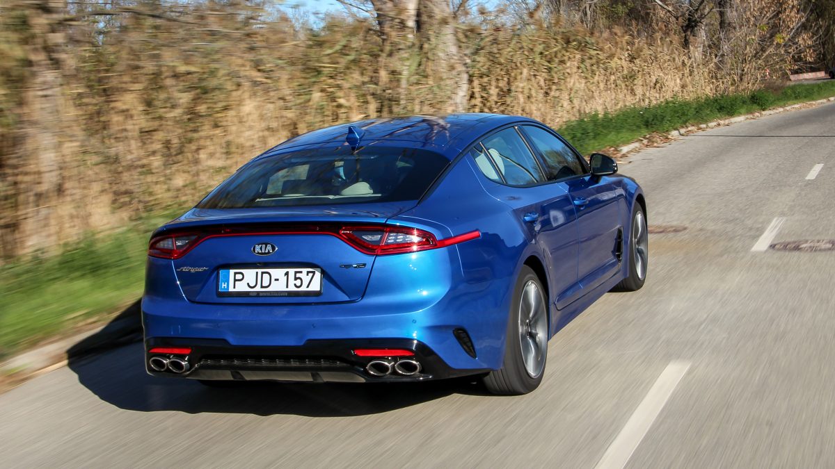 KIA STINGER