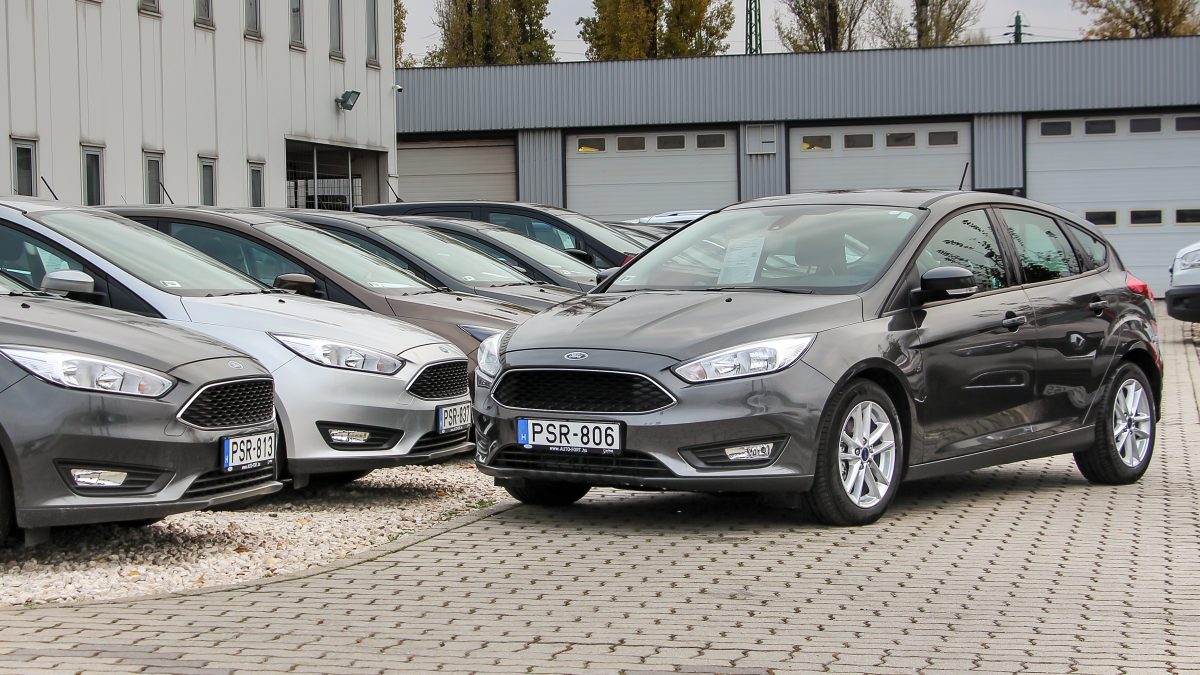 FORD FOCUS