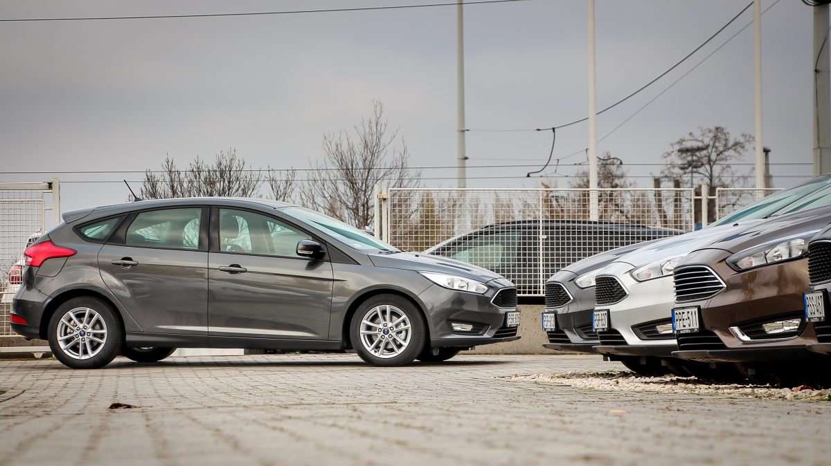 FORD FOCUS