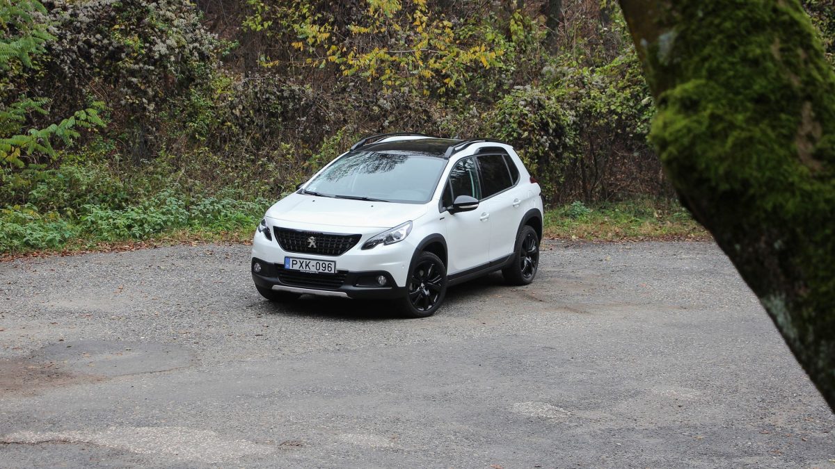 PEUGEOT 2008