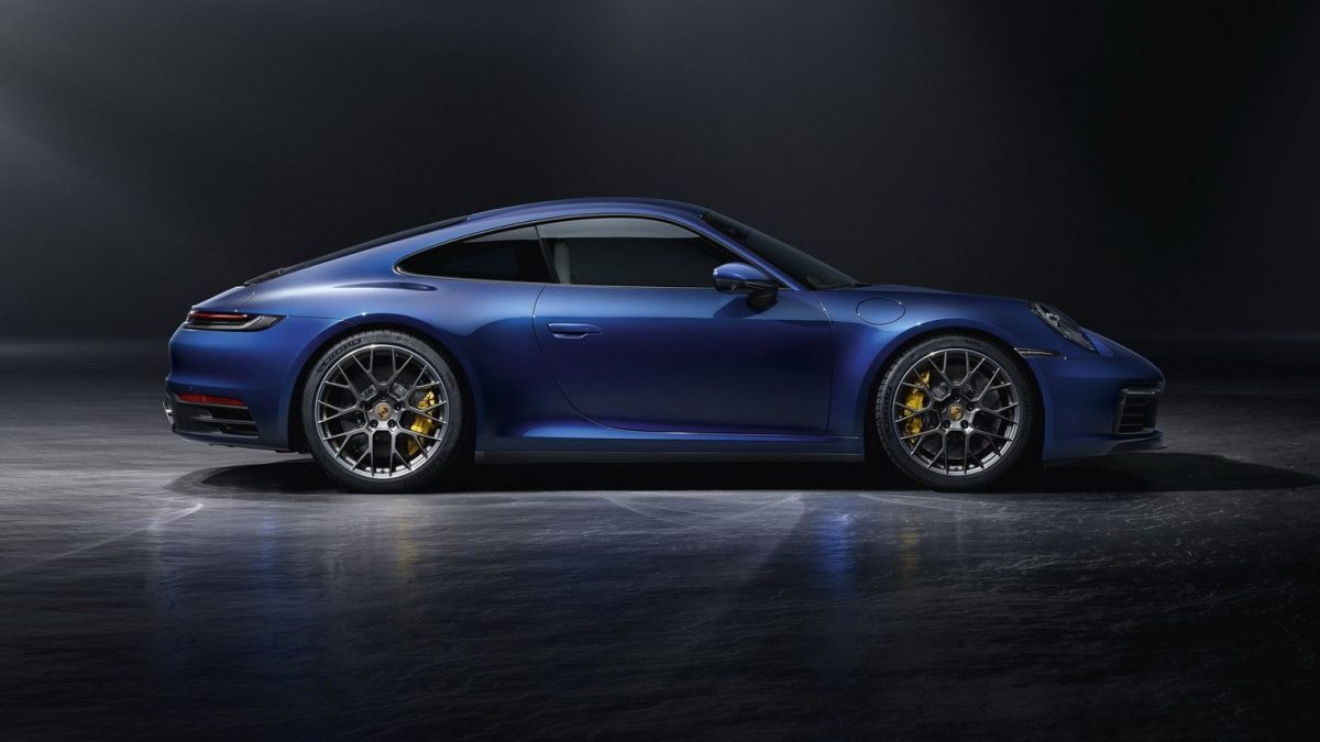 PORSCHE 911