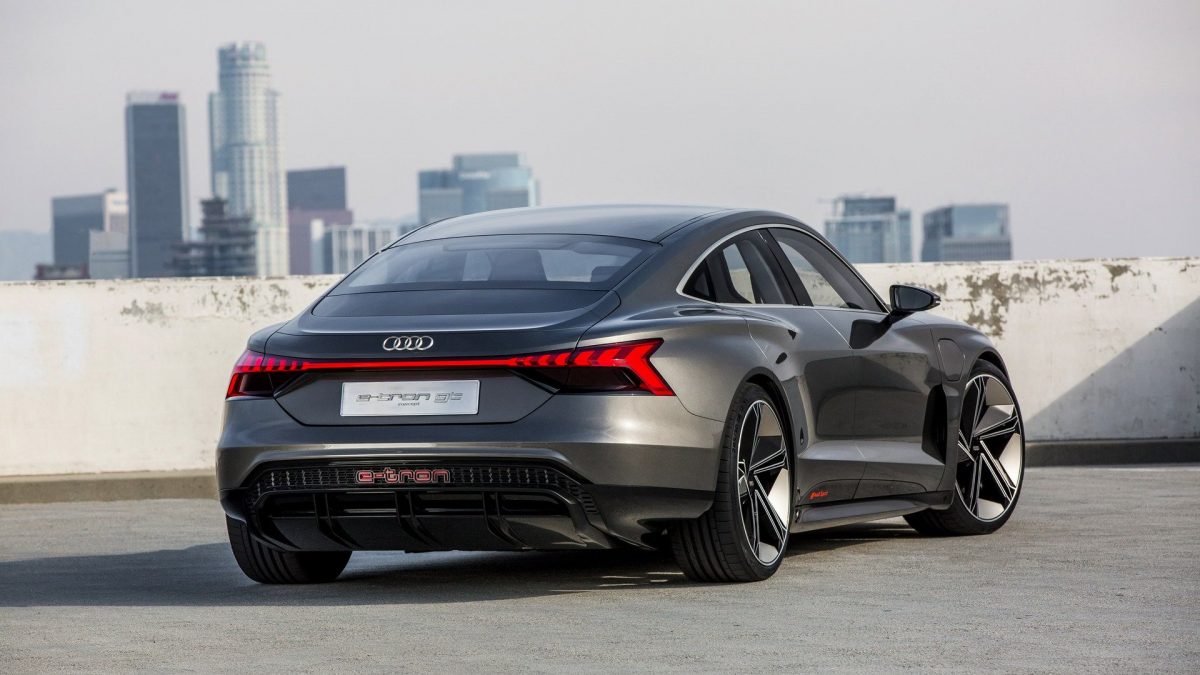 AUDI
