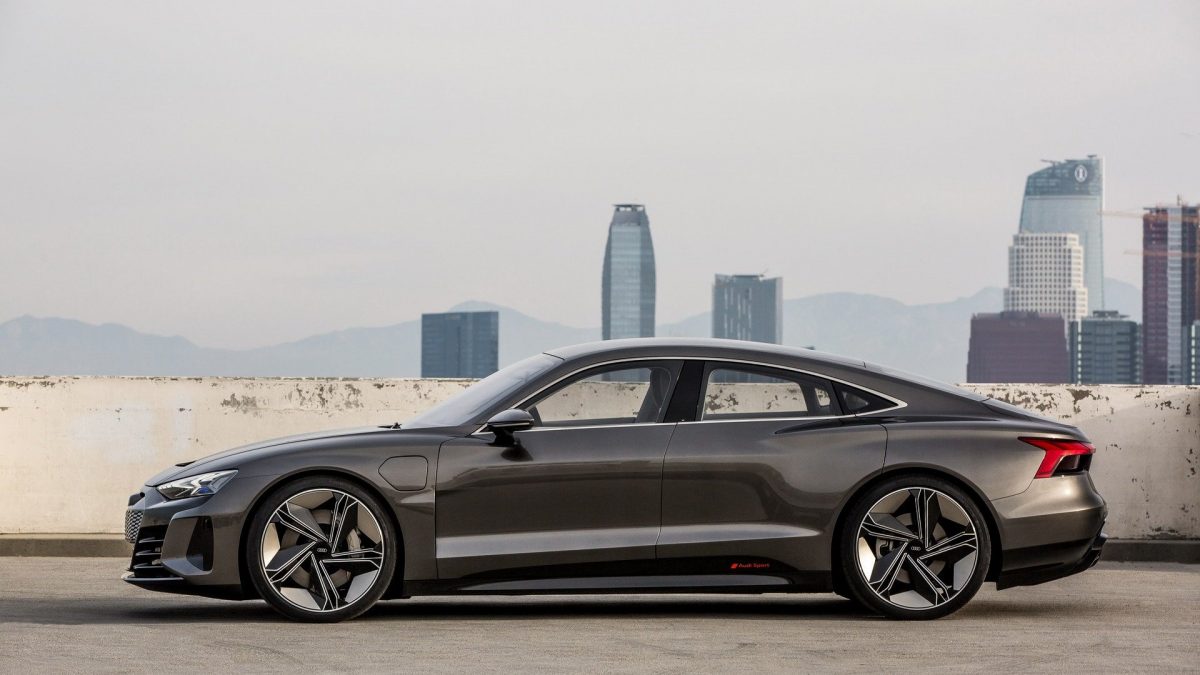 AUDI