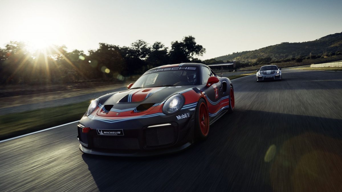 PORSCHE