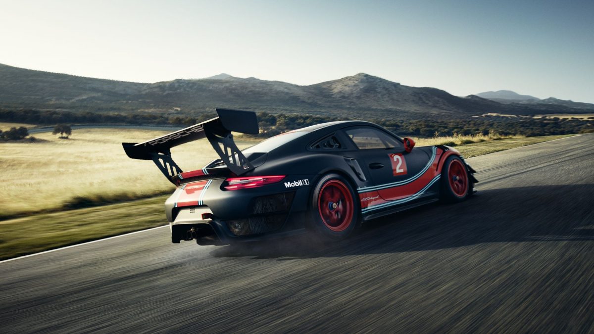 PORSCHE