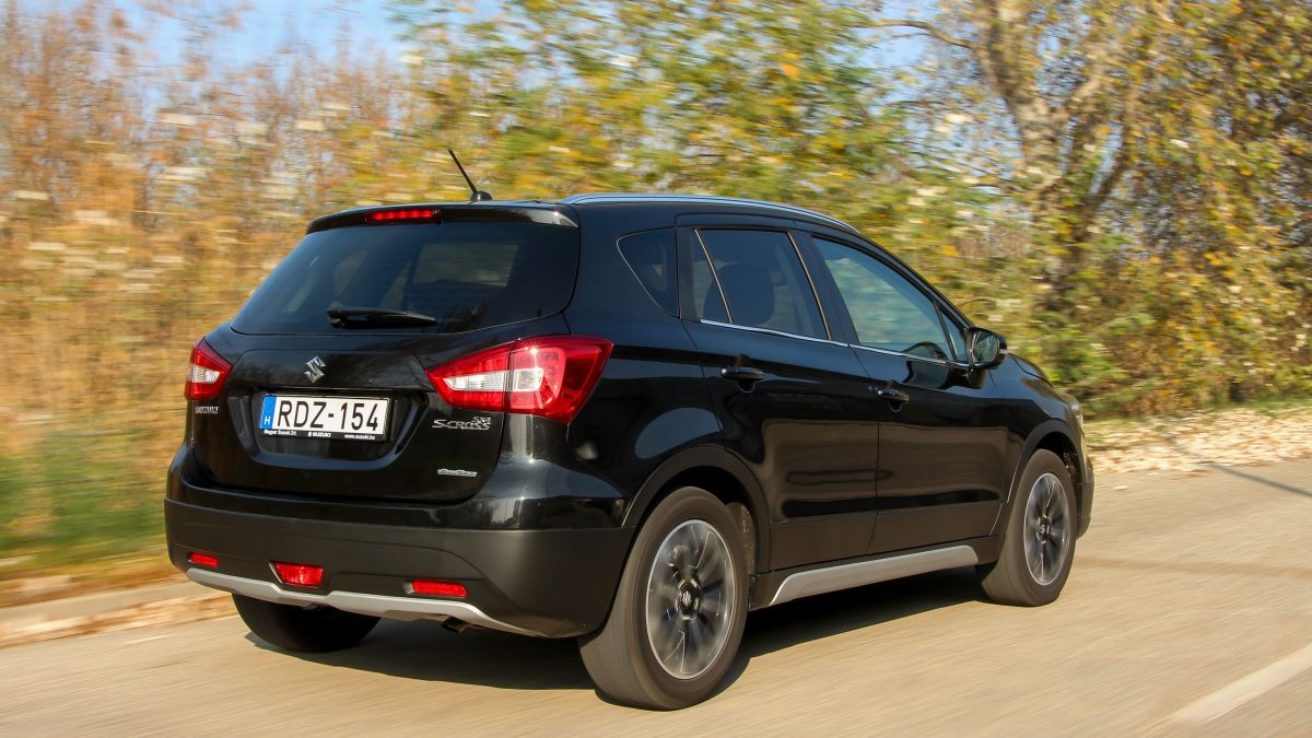 SUZUKI SX4 S-CROSS