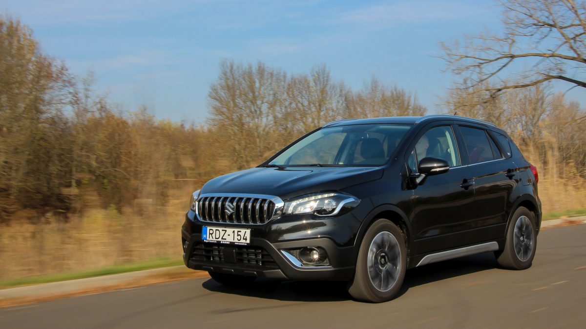 SUZUKI SX4 S-CROSS
