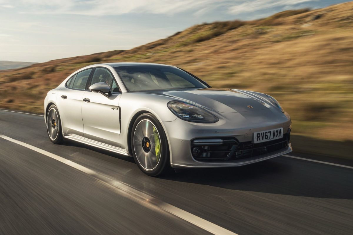 PORSCHE