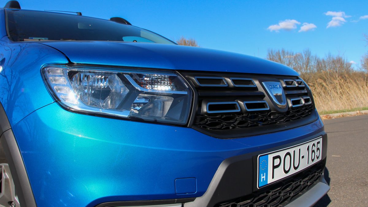 DACIA SANDERO
