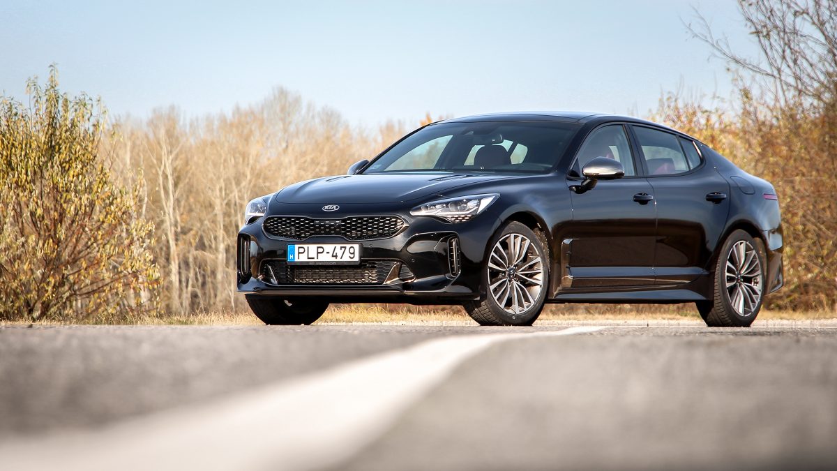 KIA STINGER