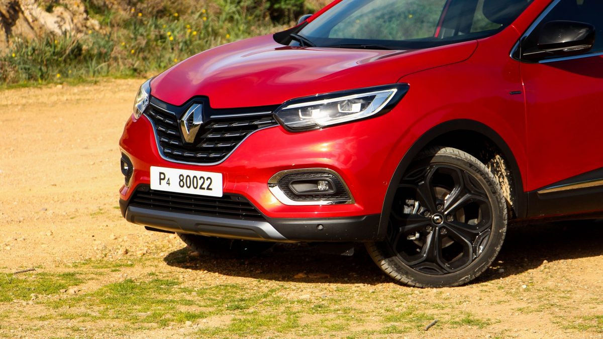 RENAULT