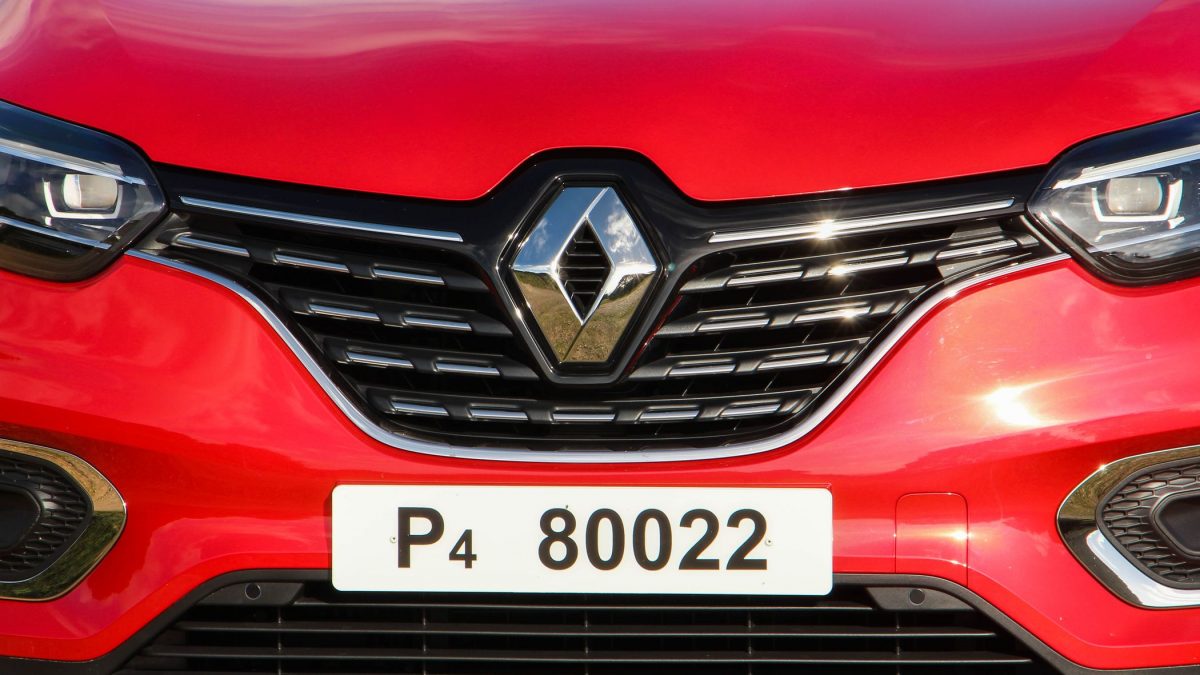 RENAULT