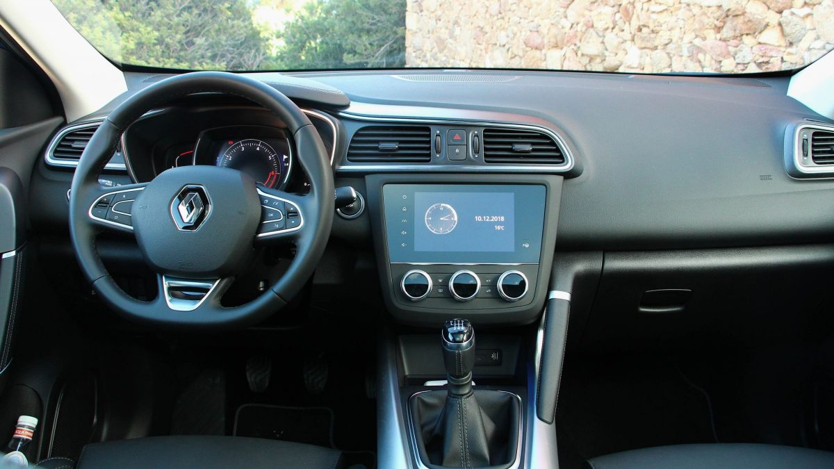 RENAULT