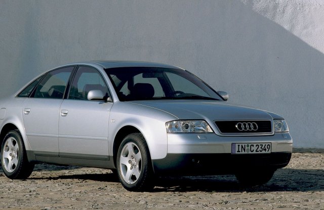 Milyen olajat kapjon a bő 20 éves Audi?