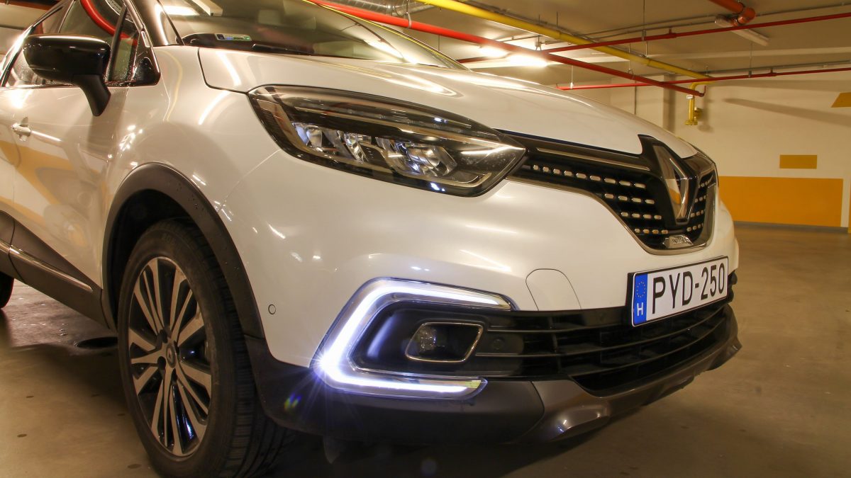 RENAULT CAPTUR