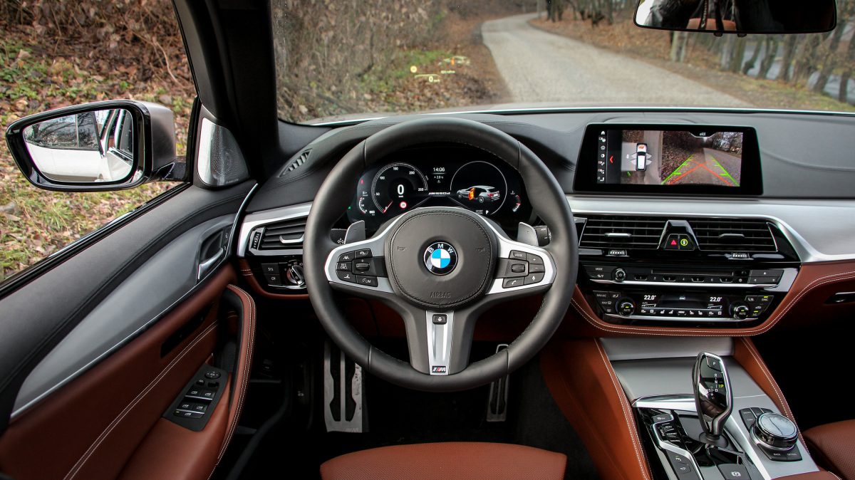 BMW 5-ÖS SOROZAT