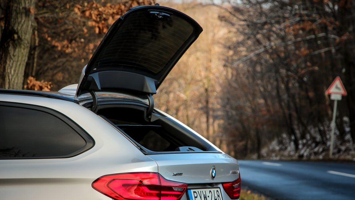 BMW 5-ÖS SOROZAT
