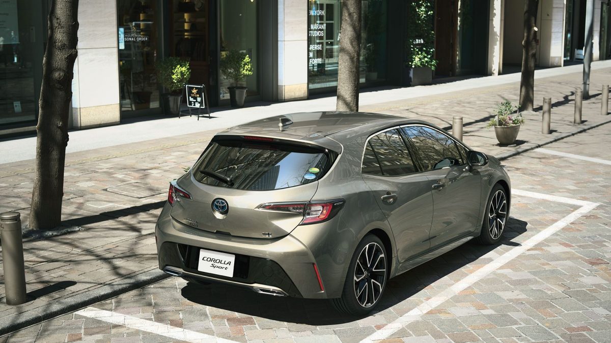 TOYOTA COROLLA