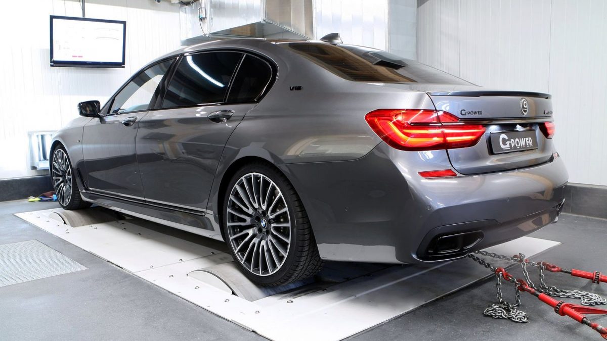 BMW 7-ES SOROZAT