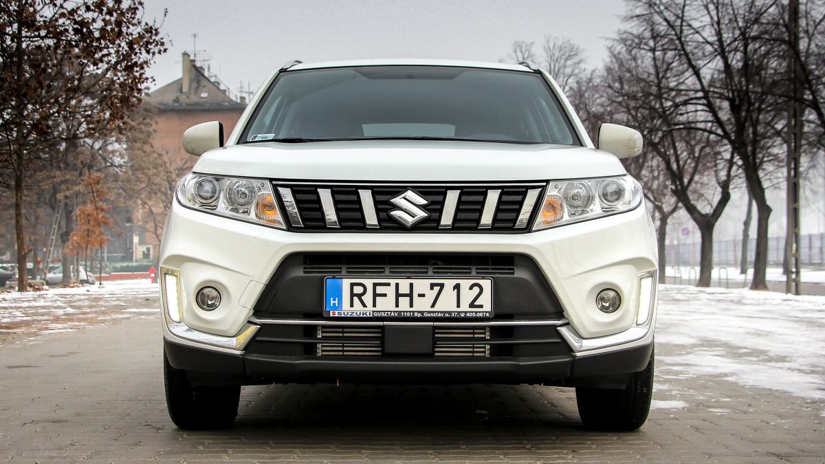 SUZUKI