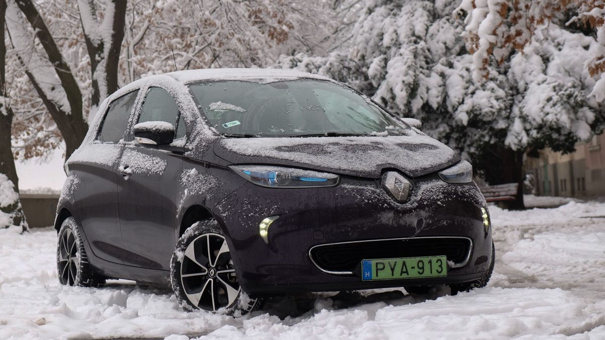 RENAULT ZOE