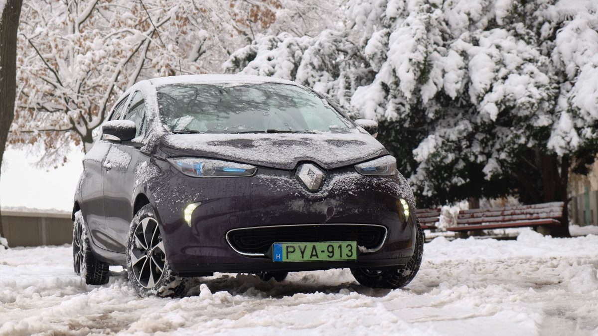 RENAULT ZOE