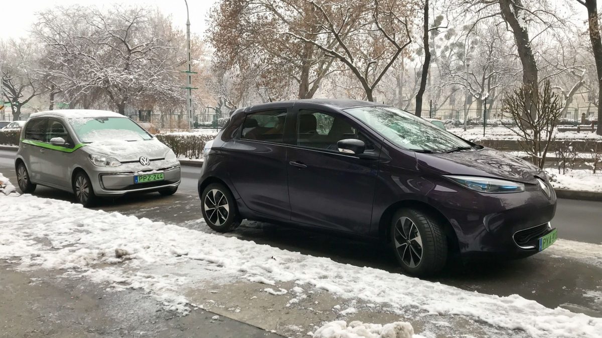 RENAULT ZOE