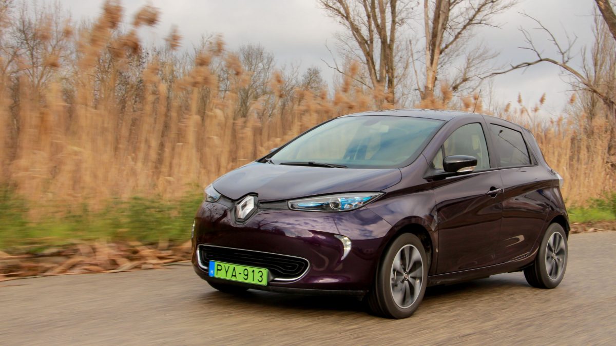 RENAULT ZOE