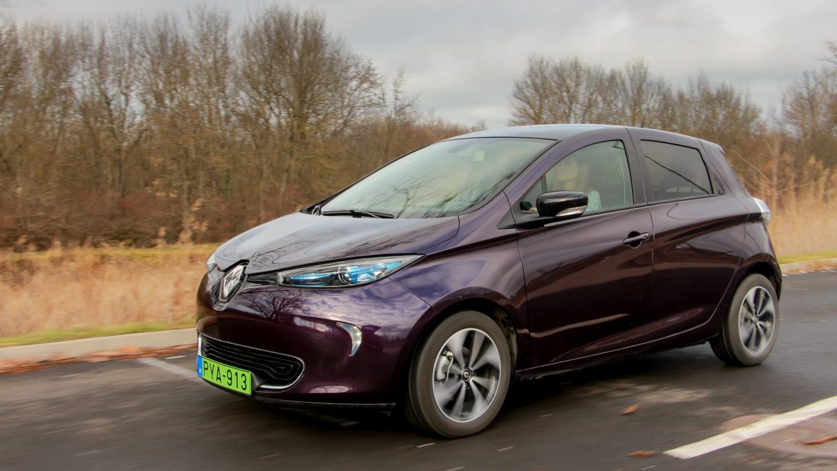 RENAULT ZOE