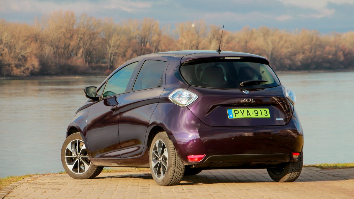 RENAULT ZOE