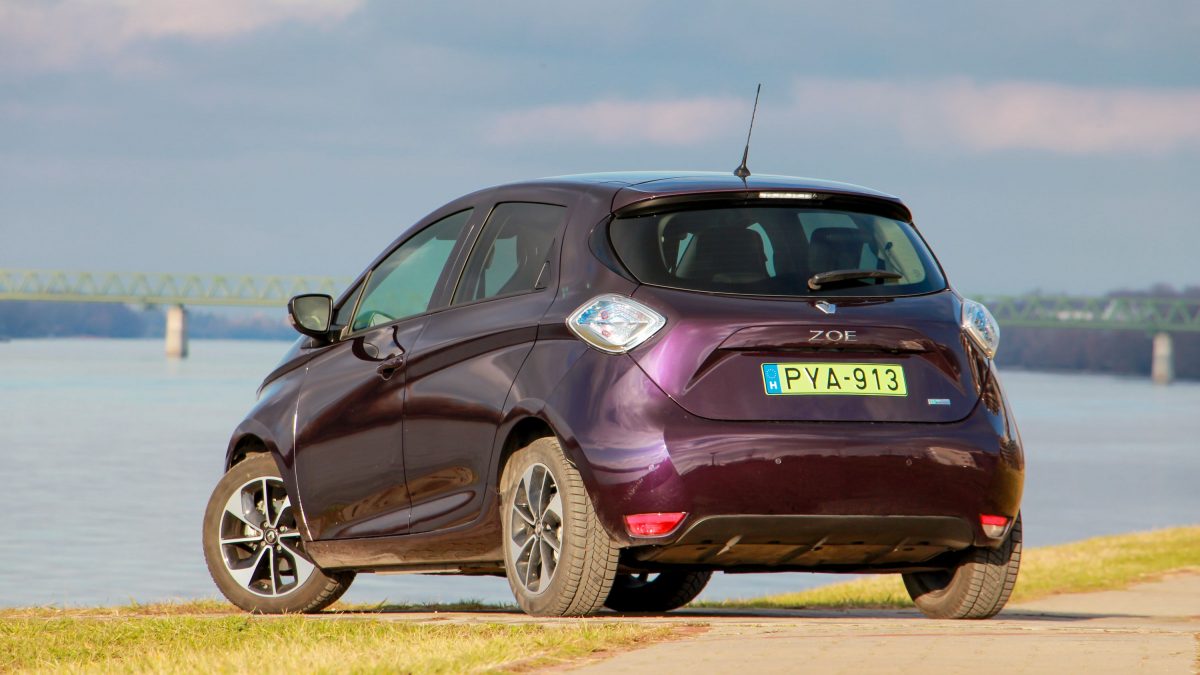 RENAULT ZOE