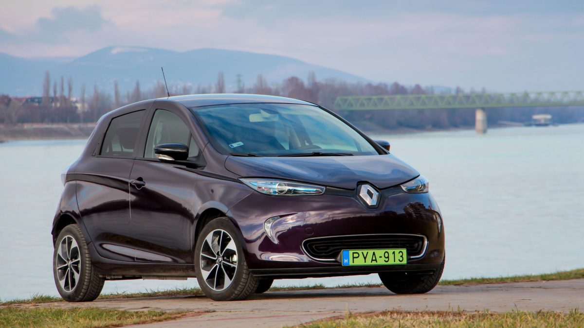 RENAULT ZOE