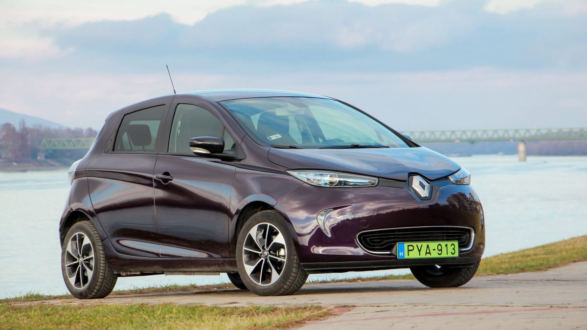 RENAULT ZOE