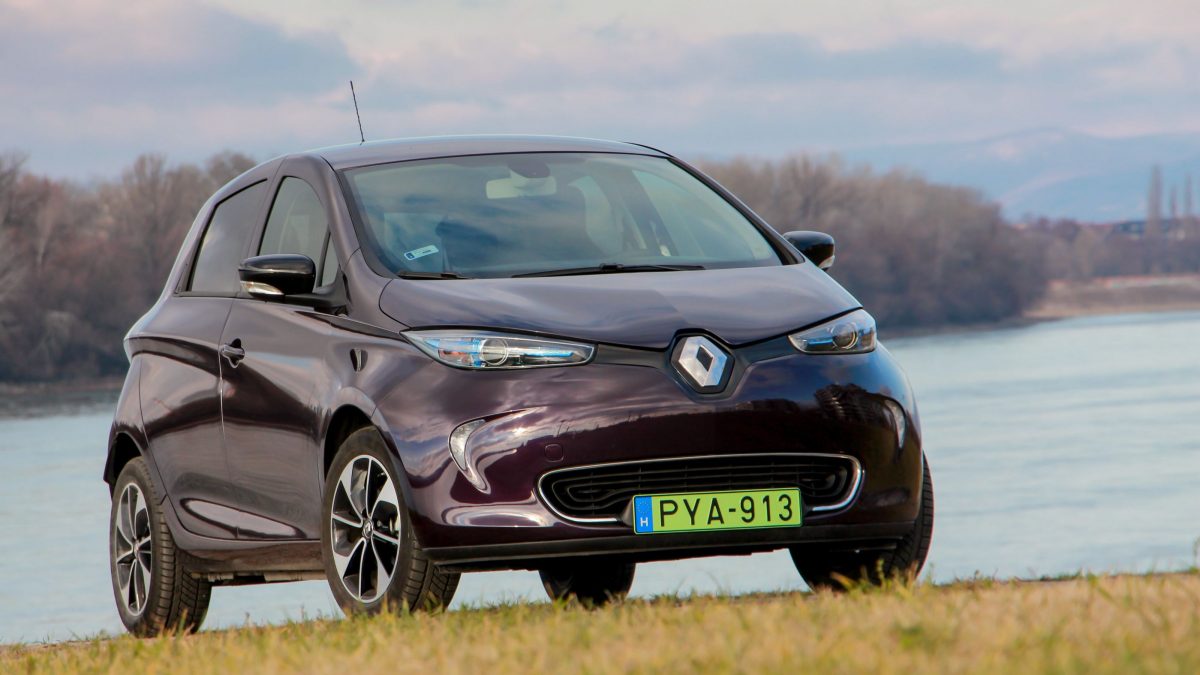 RENAULT ZOE