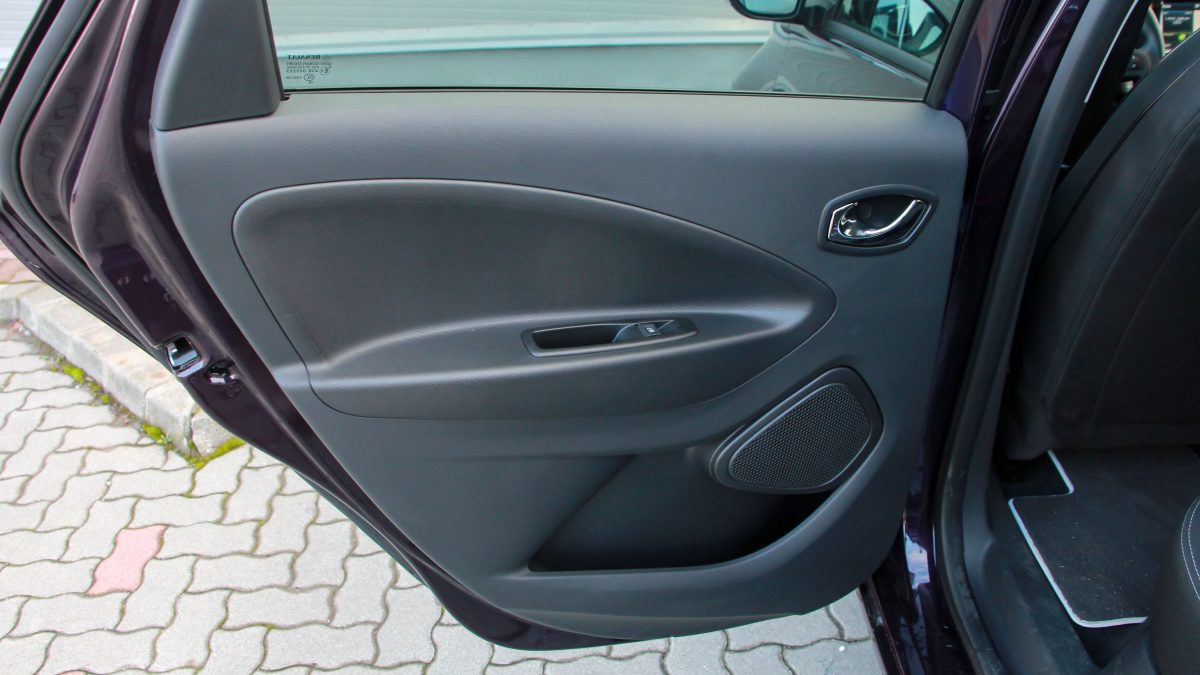 RENAULT ZOE