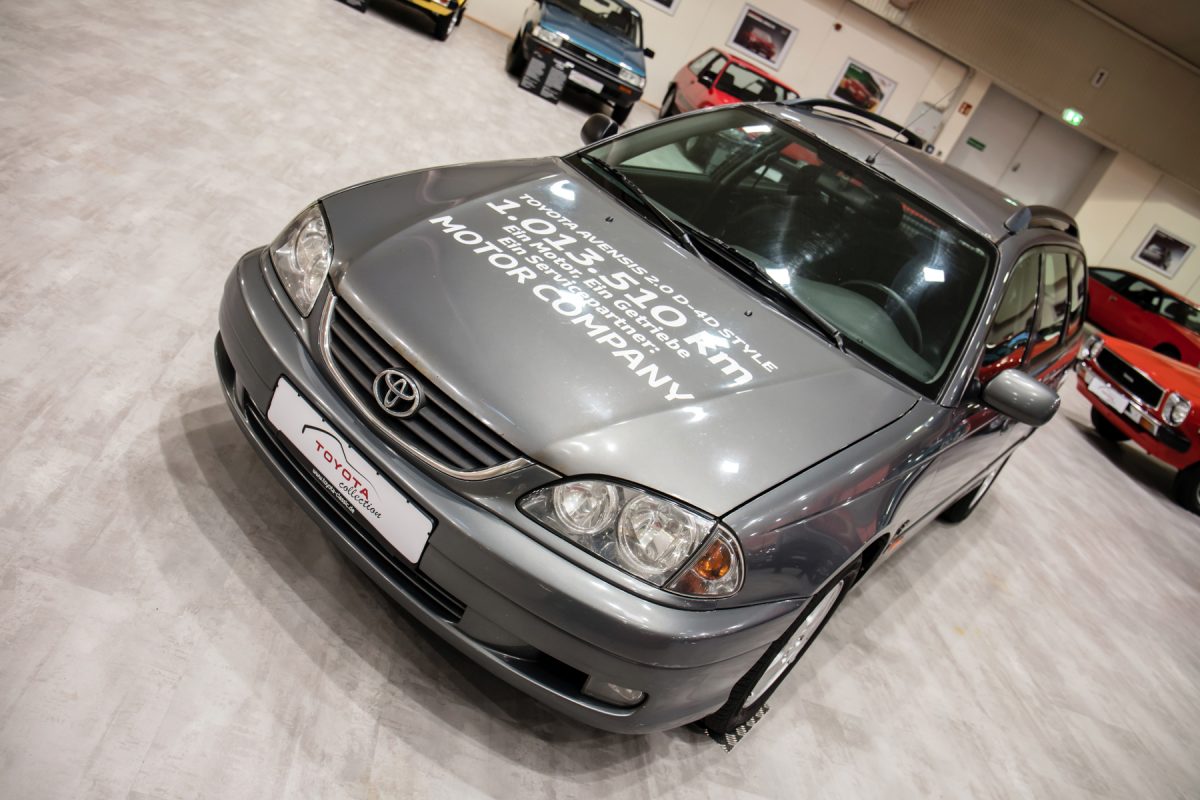 TOYOTA