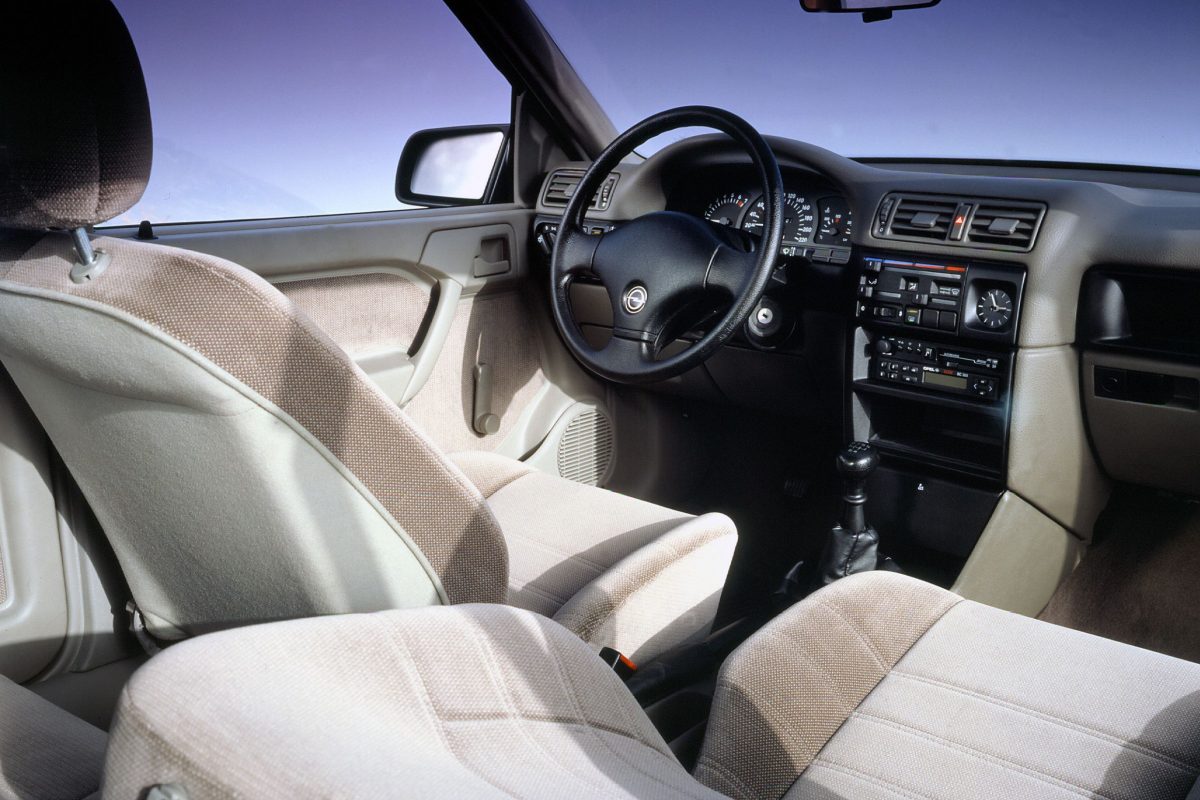 OPEL VECTRA