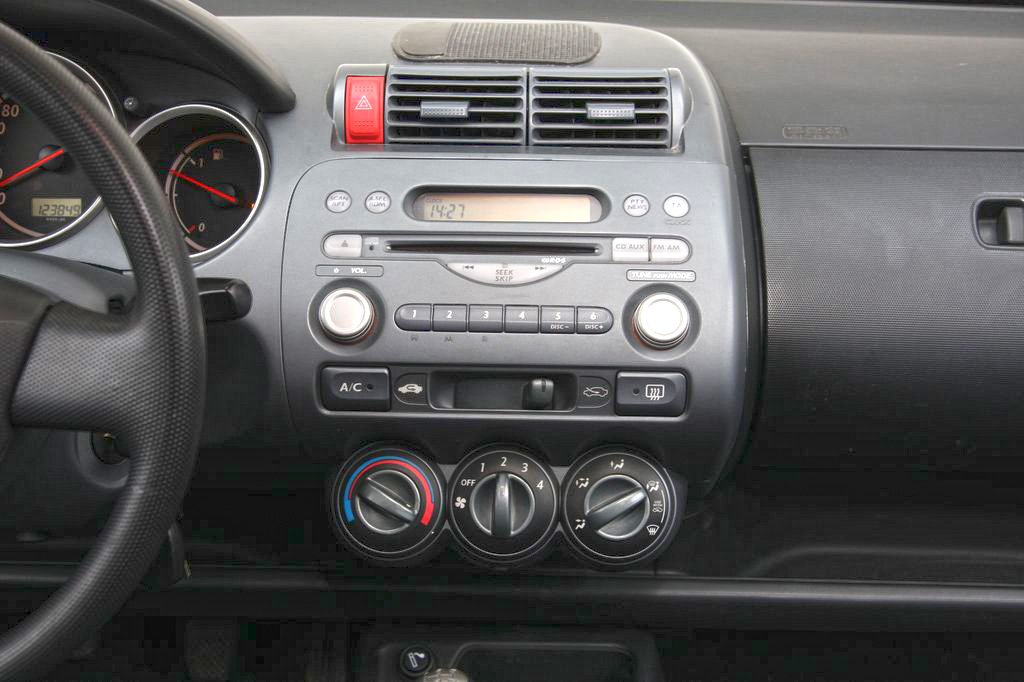 HONDA JAZZ