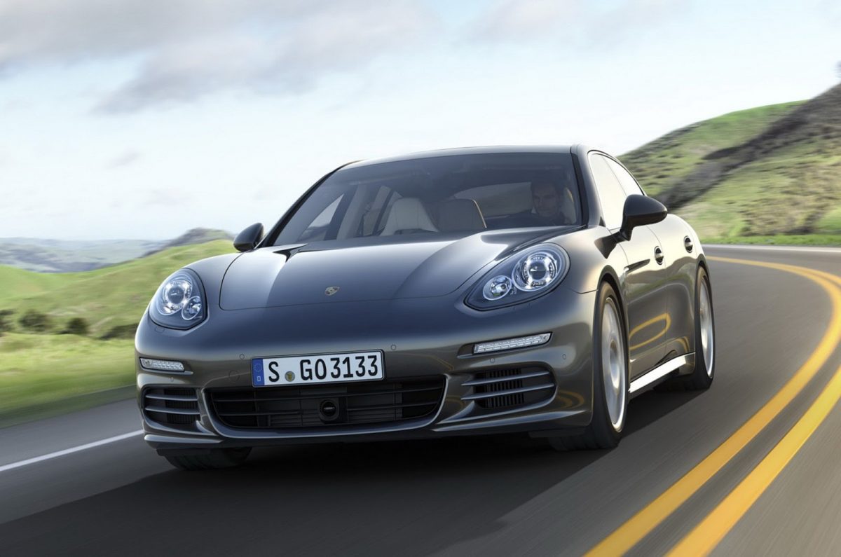 PORSCHE