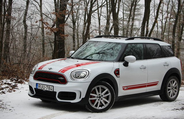 Olvasztótégely - Mini Countryman JCW teszt