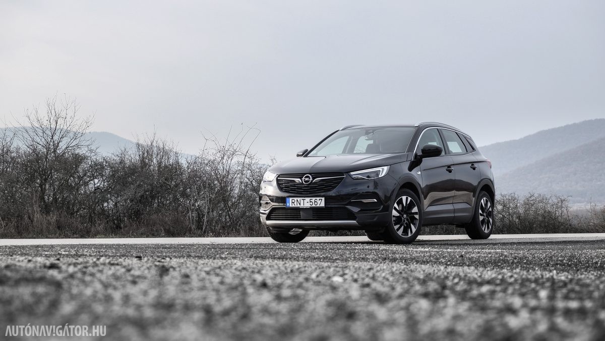 OPEL GRANDLAND X