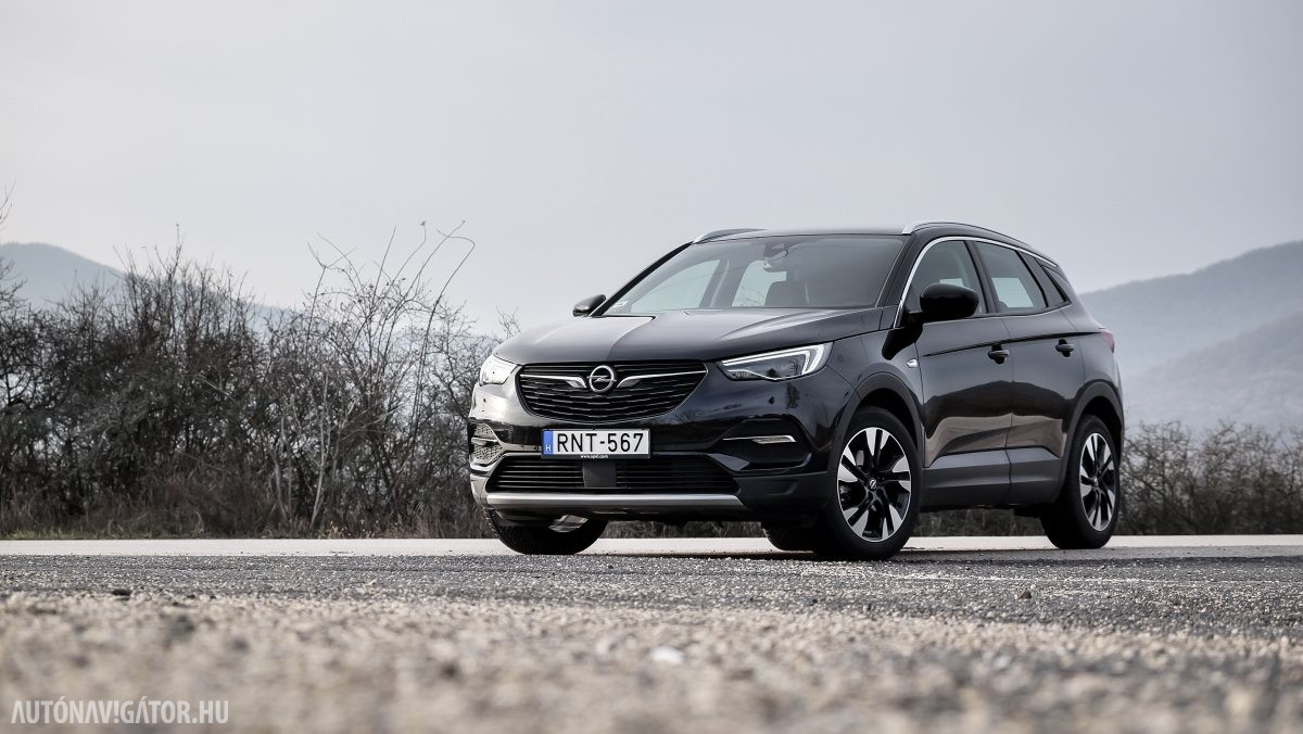 OPEL GRANDLAND X