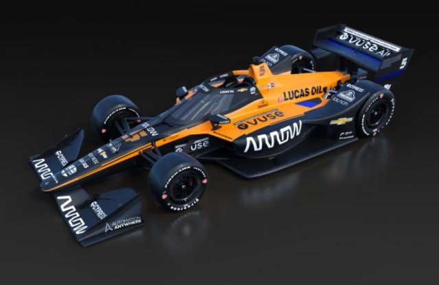 Fernando Alonso újra a McLaren volánja mögött