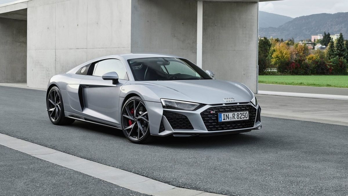 AUDI