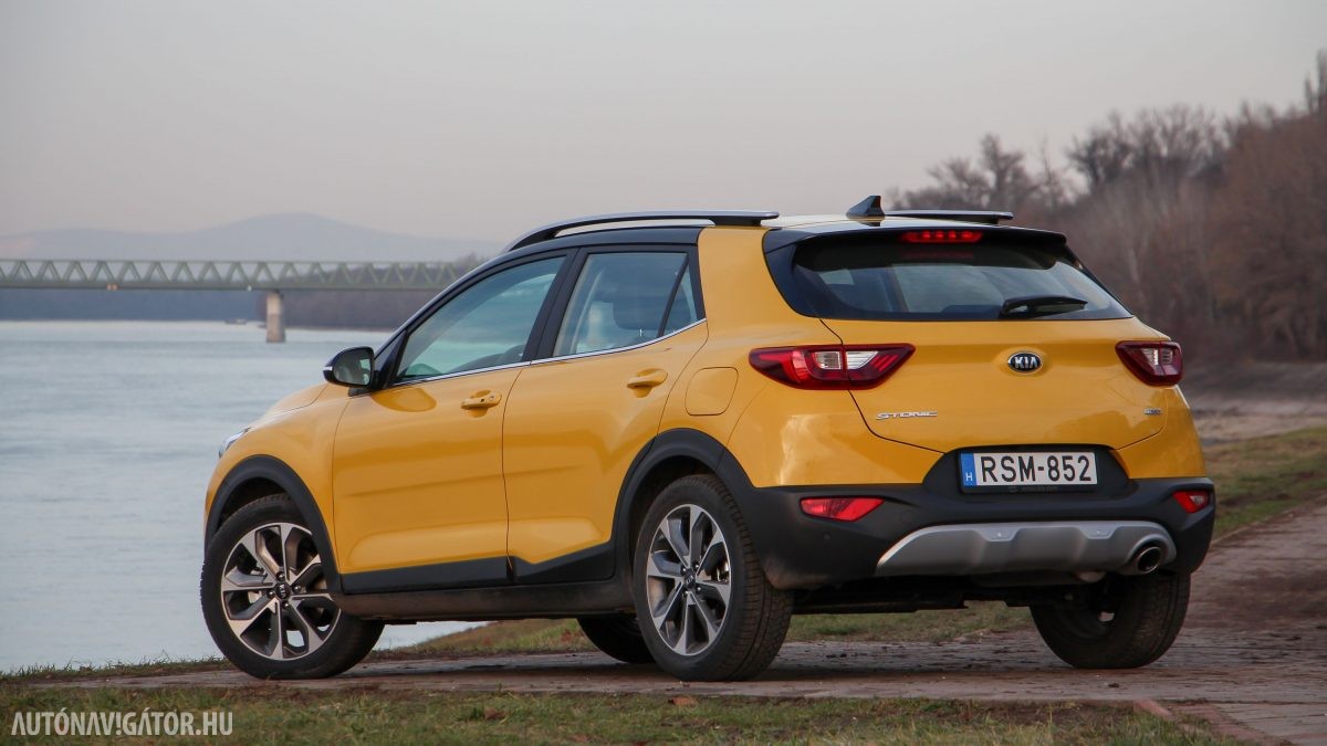 KIA STONIC